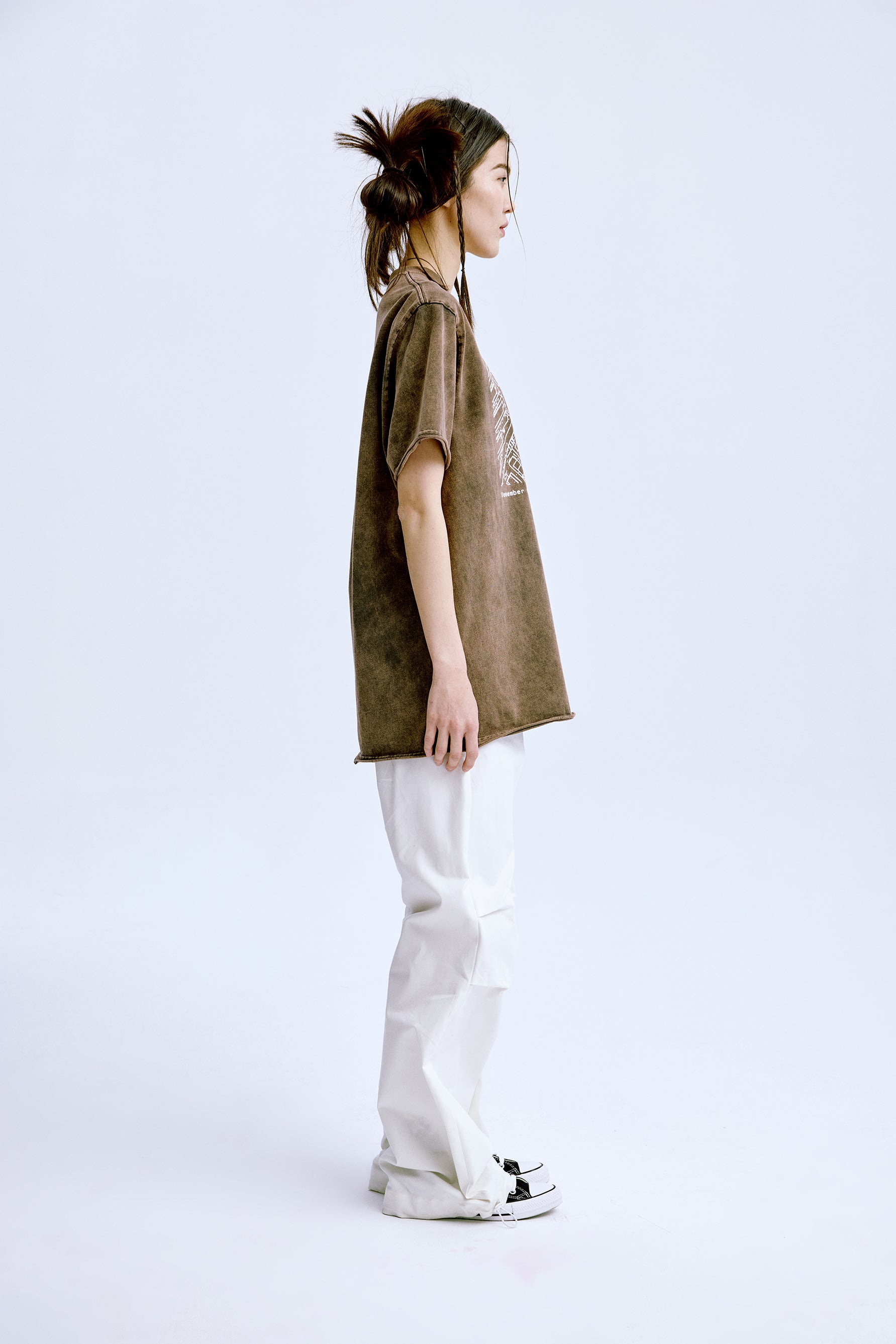 2019 Tee 'Washed Brown' in braun mit weißem Aufdruck