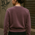 Distorted Stars Sweatshirt in Pink und von hinten