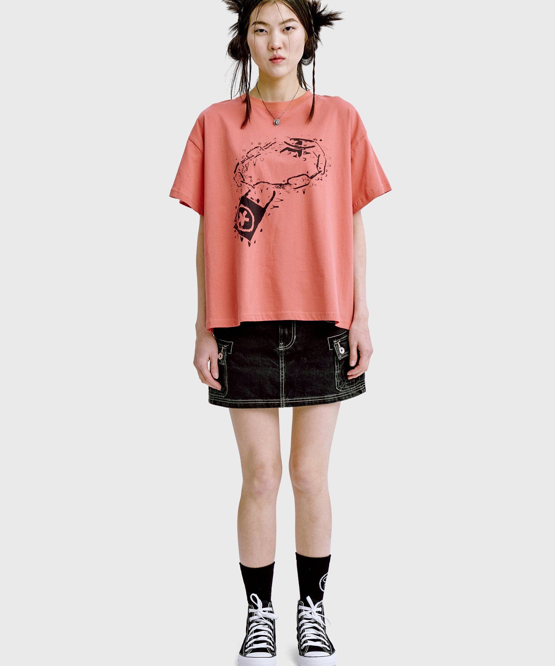 Locked Tee 'Tile Red'