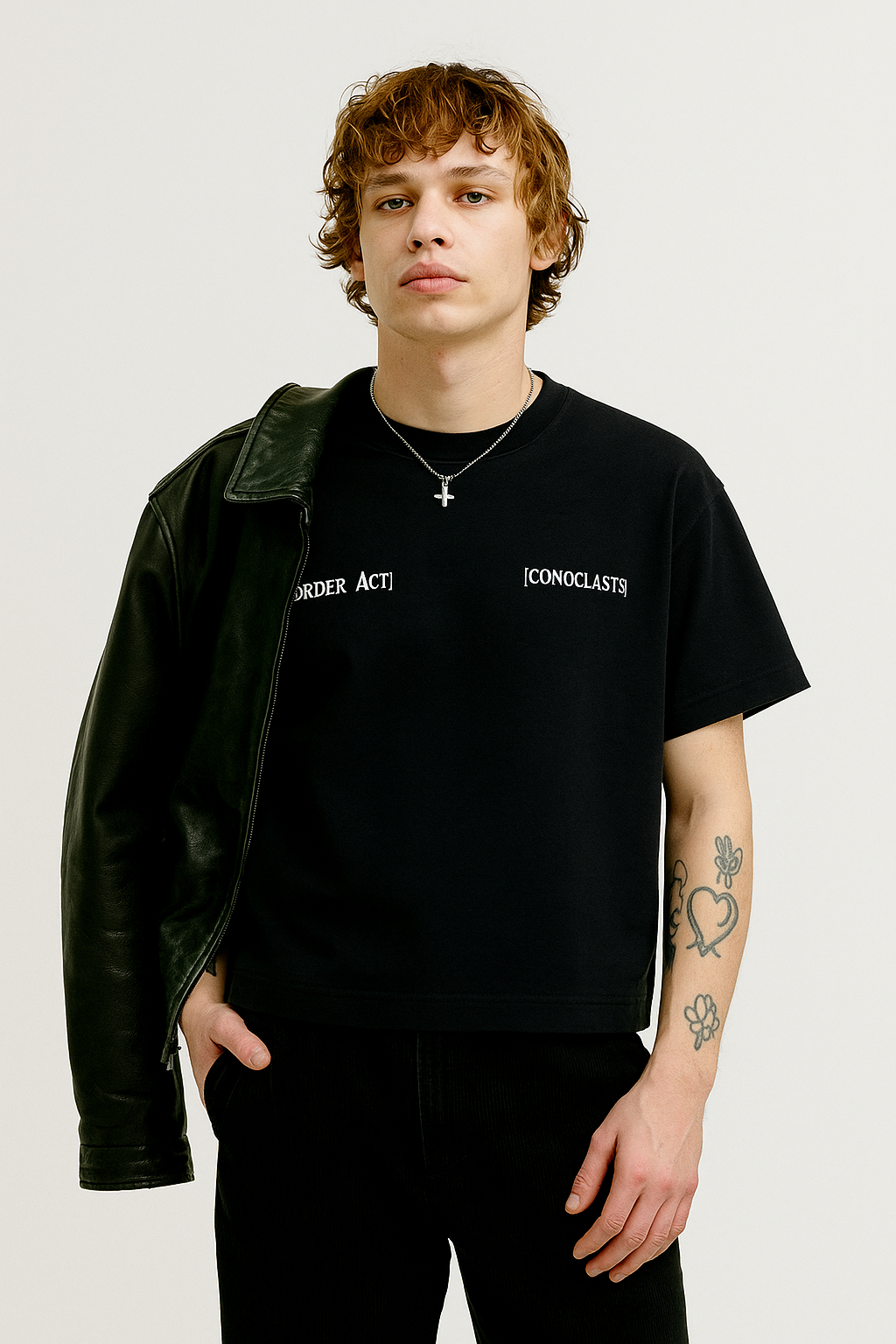 OA Symbiosis T-shirt 'Black' in schwarz mit weißen Print 